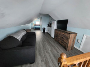 125 Atlantic Avenue Unit G2 -Pet Friendly! Loft Apartment -Sleeps 2-4 guests!